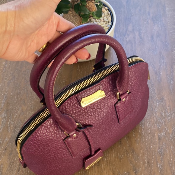 Burberry - Picture 11 of 15